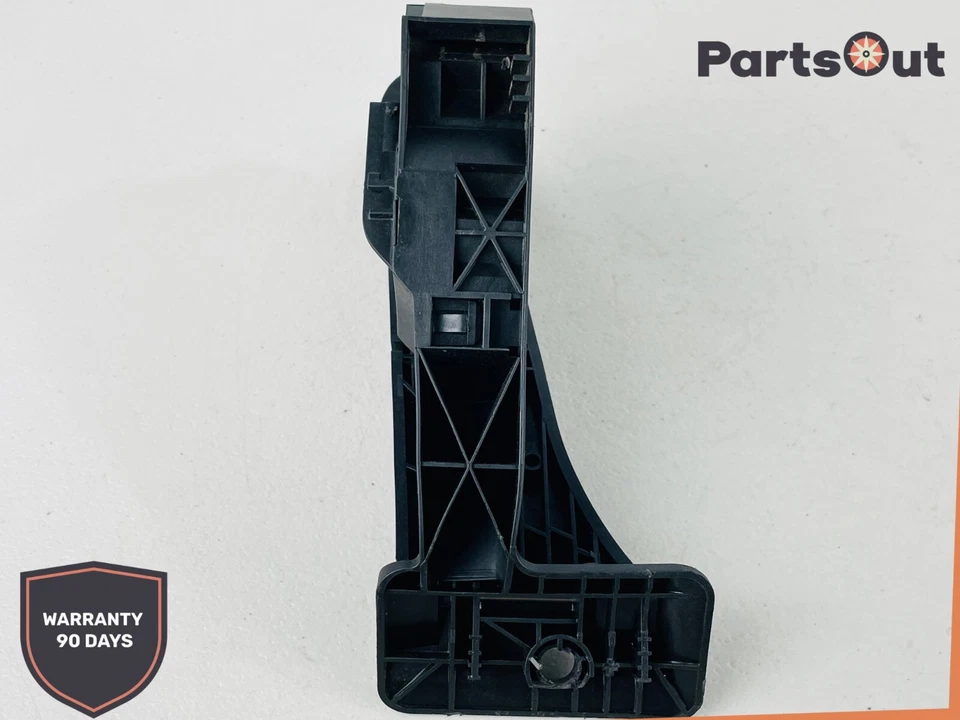 2011-2016 BMW 550I XDRIVE F10 LCI - педаль газа / модуль акселератора 6859999 OEM - Изображение 4 из 4