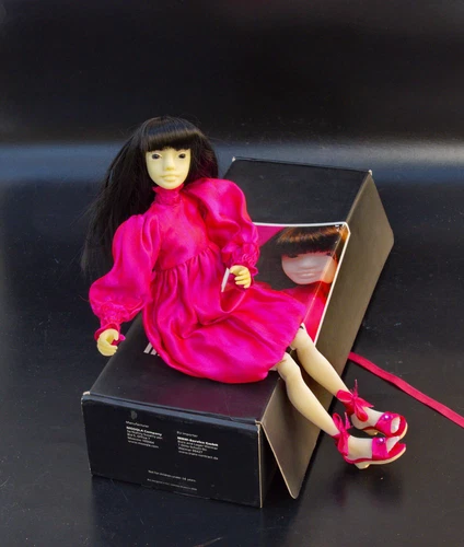 ANNA – Mooqla Doll by Polina Voloshina 2007 Limited Ed 14/50 Boxed w Certificate