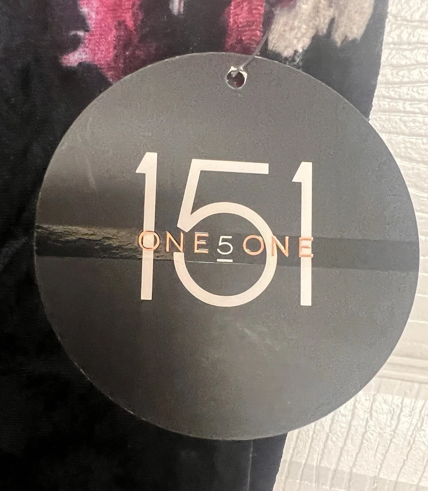 ONE5ONE Small Pull-on Elastic Waist Floral Black Legging Pants Velour CorpCore - Image 4 of 4