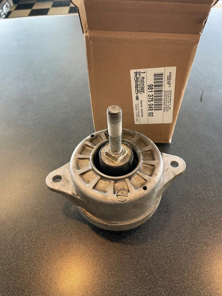 Soporte de transmisión genuino Porsche Boxster Cayman PDK 2013-2016 # 98137504902 Foto 2 de 4