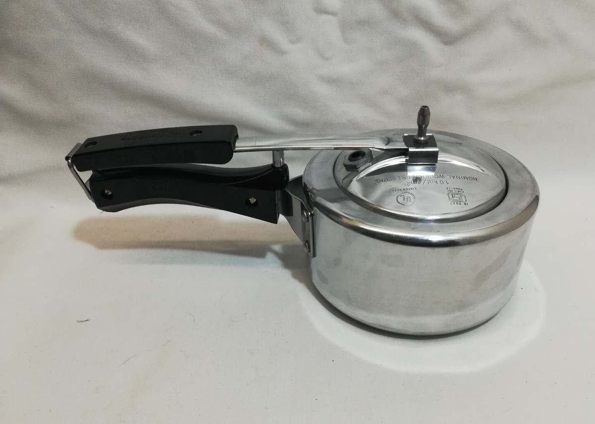Hawkins Pressure Pressure Cooker Whistle Not Coming Whistles In