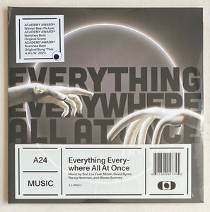 エブリシング・エブリウェア・オール・アット・ワンス Son Lux