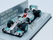 MINICHAMPS 410110007 MERCEDES GP Petronas F1 Team MGP W02 M.Schumacher 2011 1.43