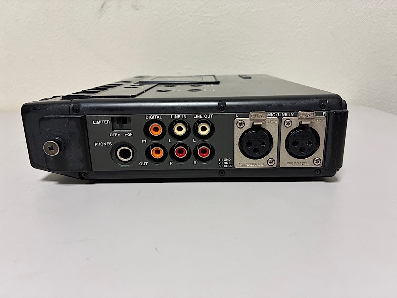 Tascam DA-P1 Portable DAT Recorder Built-in 48V phantom power