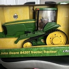 2002 Ertl John Deere 8420T Diecast Tractor 1/16 Scale First Production #15207