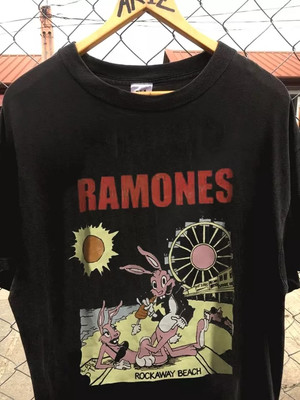 New Ramones Rockaway Beach t-shirt, gift for fan new black