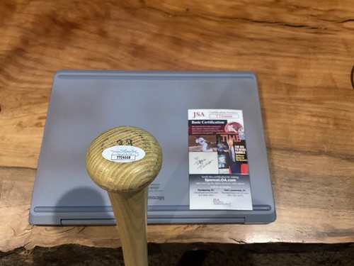 Willie Stargell Autographed Bat. JSA Authenticated - Picture 3 of 4