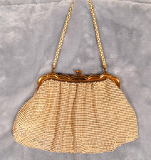 Vintage Whiting  Davis Cream Color Metal Mesh Chainmail Coin Purse Kiss Lock