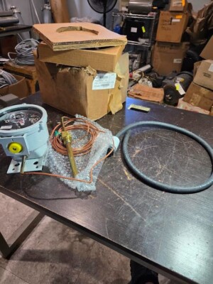 QUALITROL ALR DAL-093-84 LIQUID TEMPERATURE GAUGE 0-120DEG C TYPE  NEW NIB $499