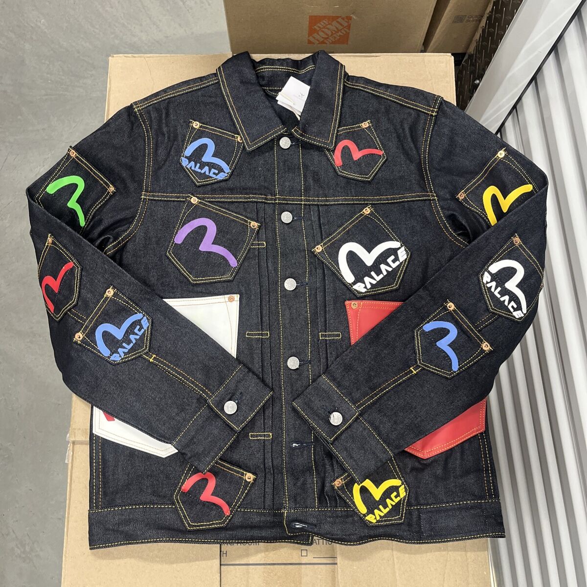 Palace Evisu Large Authentic Jean Denim Jacket Multi Pocket Palace Evisu Large Authentic Jean Denim Jacket Multi Pocket