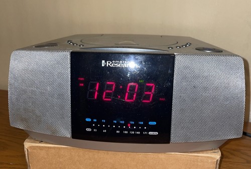 Vintage Emerson Research - AM/FM CD Player Alarm Clock - Model CKD5808 ...