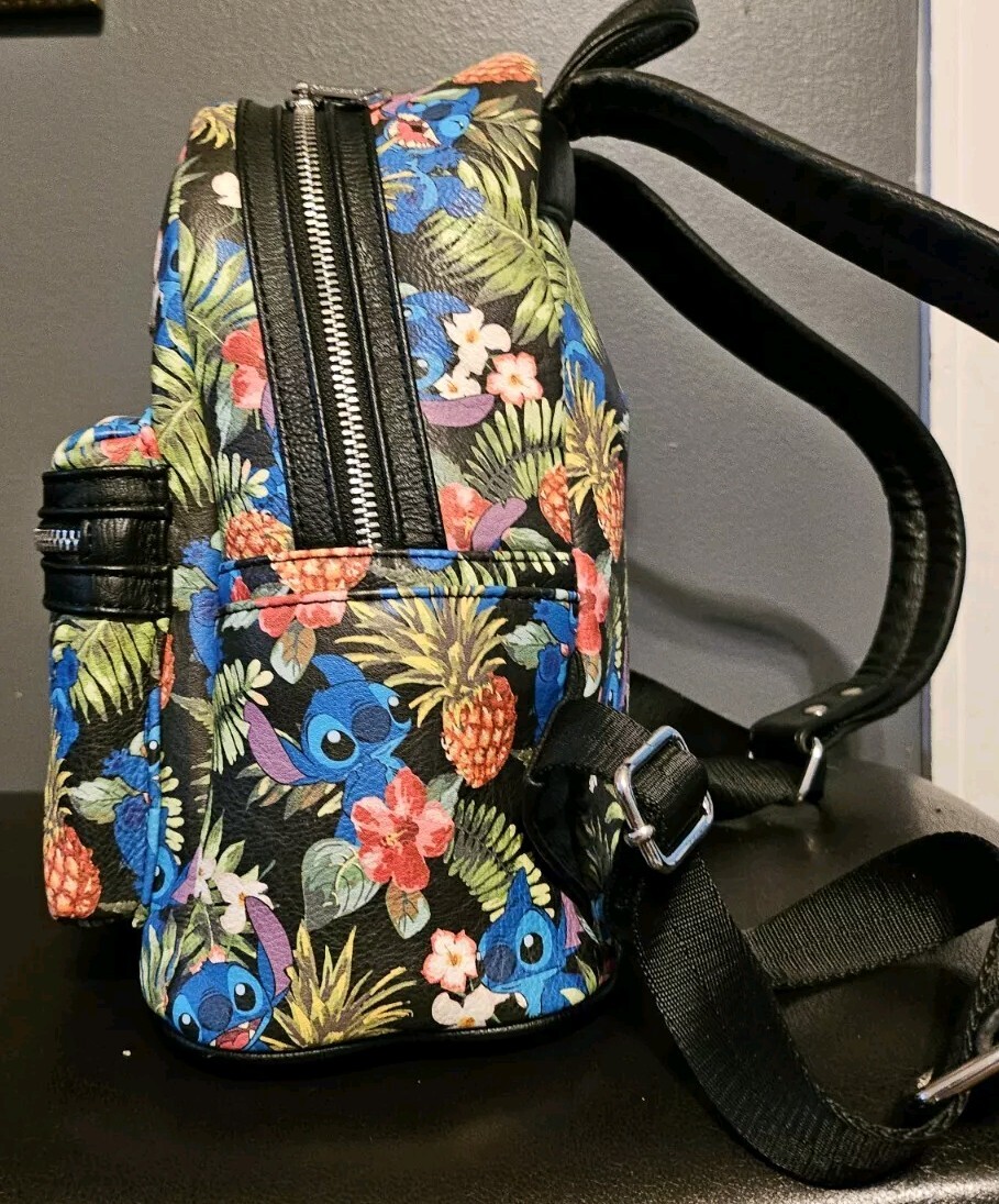 RARE Retired Disney Exclusive Stitch Pineapple Loungefly NWT s-l400.jpg main image 3