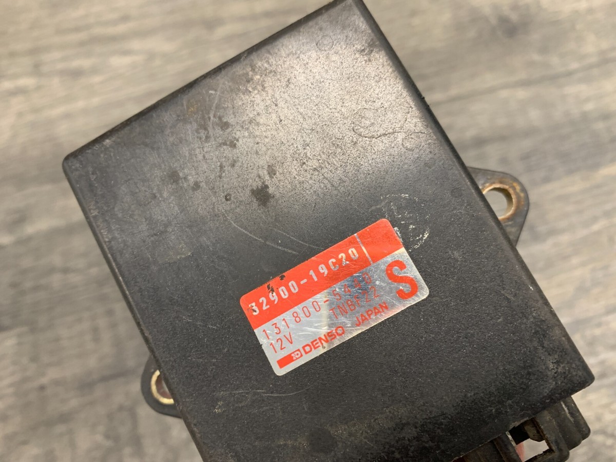 SUZUKI 1988 1989 1990 GSXR750 OEM CDI IGNITION BOX ECU 32900-17C00