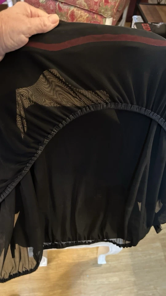 Cochecito Baby Trend Tour vagón negro/rojo con dosel parasol Foto 4 de 4