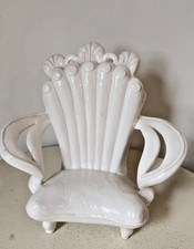 Sedia bambola vintage Poupee Millet originale ceramica bianca firmata sul fondo Serge'97.