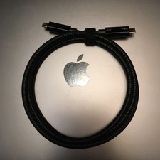 4 ft Thunderbolt 5 Nylon Cable for MacBook Pro  4K Display, 240W, 80/40GB/s