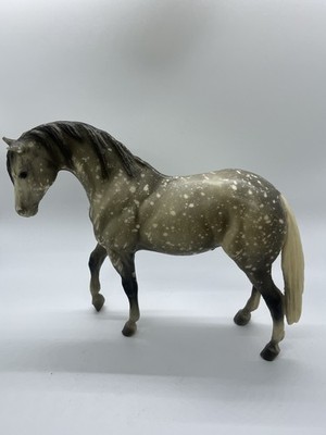Breyer Foundation Stallion #85 Azteca Dapple Gray Horse Model White Tail Vintage