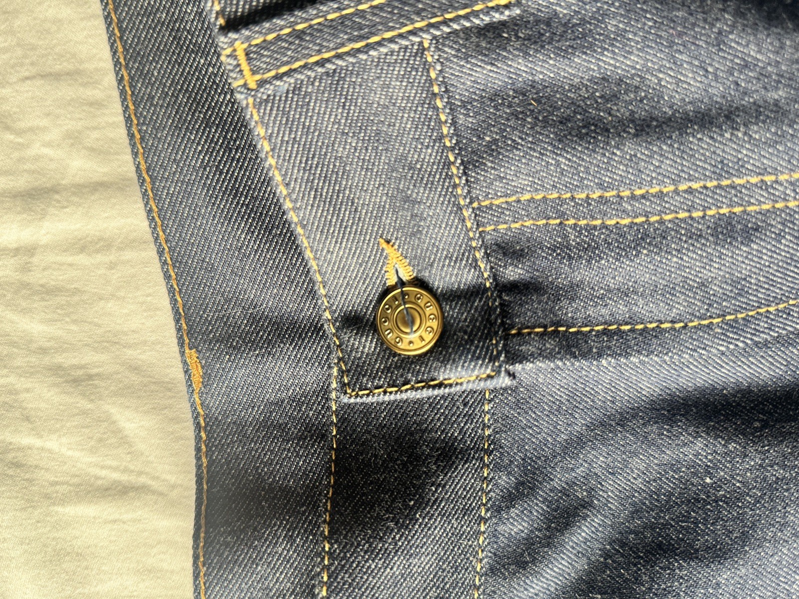BNWOT GUCCI DENIM WIDE LEG BAGGY JEANS DARK WASH RAW DENIM SIZE 36 758152 image 4