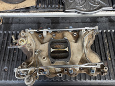 Ford 460 7.5l Efi Lower Intake Manifold With Fuel Rails And Injectors