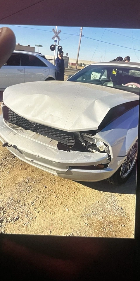 Cinturón de seguridad trasero izquierdo Ford Mustang 2006 06 con retractor OEM negro 32859 Foto 2 de 2