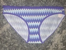 NeW Vs Older Style Low Rise Cotton Logo Bikini Size Medium Chevron