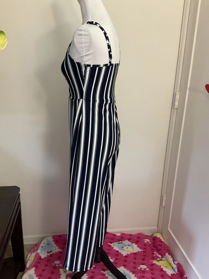 Mono Guess Rayas Talla Mediana Corbata Frontal, Correas Ajustables Usado Foto 2 de 4