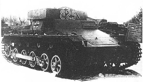 Lanmo model LM35009 1/35 CROMWELL "TULIP" QUADRUPLE RP-3 ROCKET LAUNCHER - Picture 5 of 6
