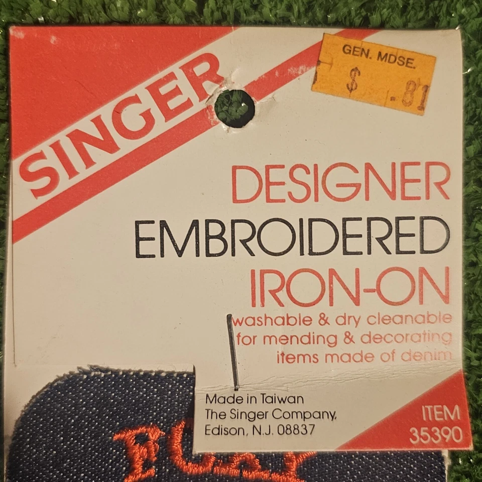 Singer Designer Embroidered Iron-On Vintage Patch Foxy Fox Sewing - Image 2 of 4