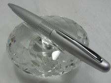 GORGEOUS HIGH QUALITY PILOT SATIN SILVER TWIST BALL POINT PEN