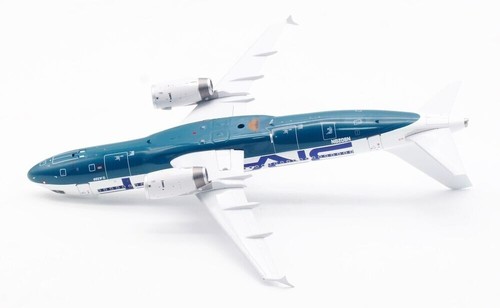 Braniff International Airways / A320-231 / N902BN / IF320BN0724A / 1:200 - Picture 12 of 15