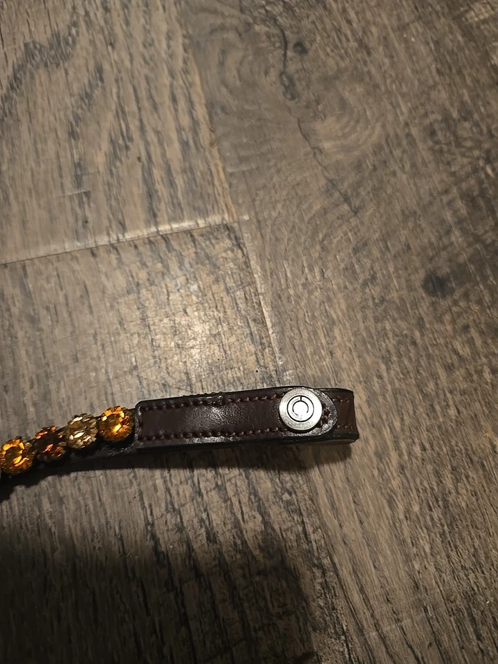 sobrancelha de espiga - Imagem 3 de 4