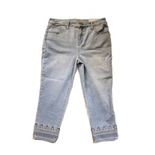 Chico's So Slimming Girlfriend Slim Leg Jeans 1.5 US 10 Light Wash Embroidered