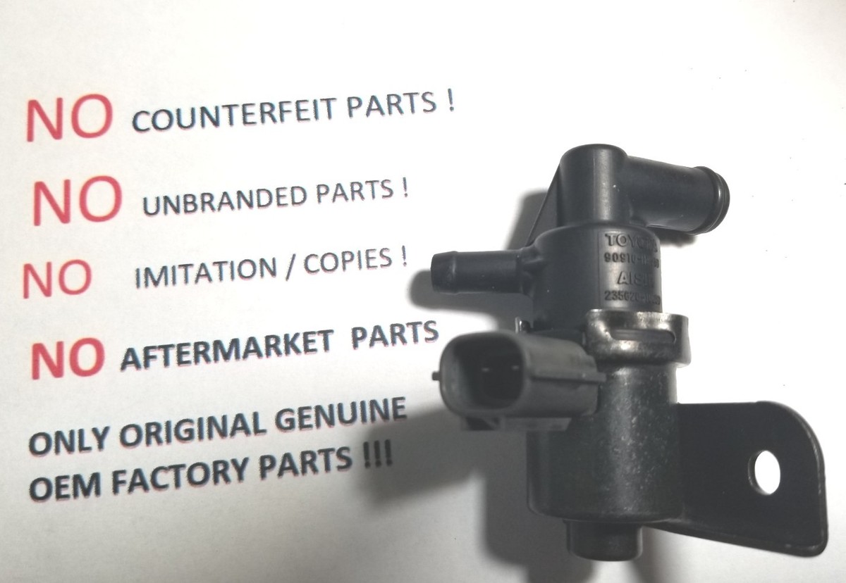 Toyota Highlander Original Factory Air Vacuum Switch Valve ( AISIN