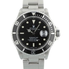 Rolex Submariner Date 16610 40 mm Black Dial Steel 1989 Box and Papers