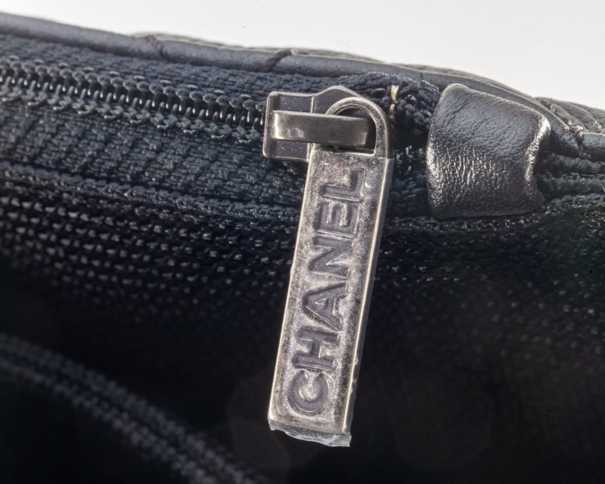 Chanel XXL Travel Flap Bag Black Calfskin Leather 16S A91169 Box
