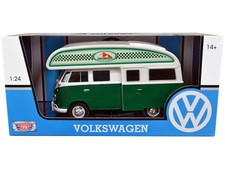 Motormax 79592 1/24 Volkswagen Type 2 T1 Camper Van Green and White