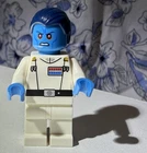 LEGO Star Wars Grand Admiral Thrawn Minifigure sw0811 Phantom Rebels 75170 RARE