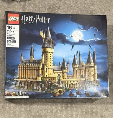 LEGO Harry Potter: Hogwarts Castle (71043) (99% COMPLETE READ)