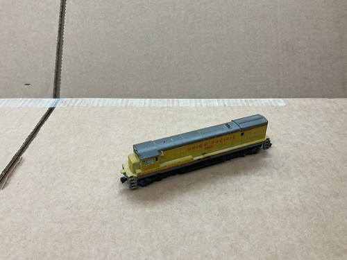 TRIX SPUR N DIESELLOK C630 UNION PACIFIC N.2906 FUNKTIONSTÜCHTIG LESEN! | Zustand: Used