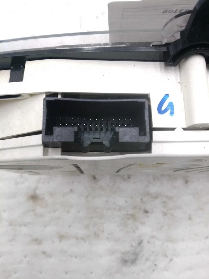 2012 Ford F150 Speedometer Gauge OEM Black 120K Miles NJ25-22996-577861 Foto 2 de 4