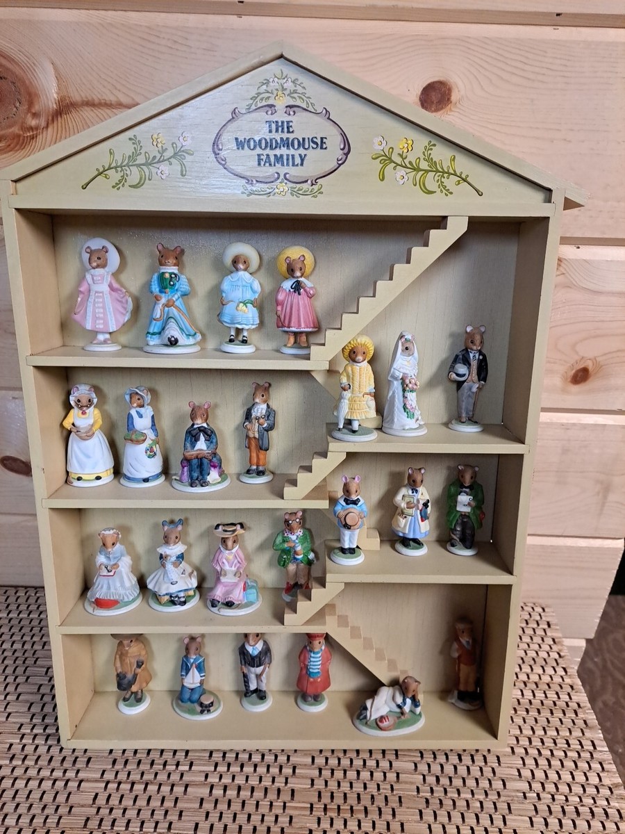 The Woodmouse Family with Franklin Mint Porcelain Figurines Set of