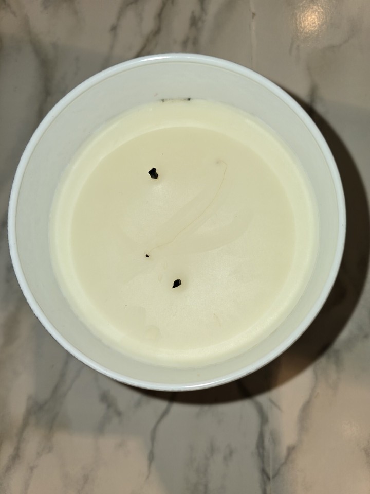 Scentsational White Magnolia Coconut & Beeswax Blend 2Wick Candle 14