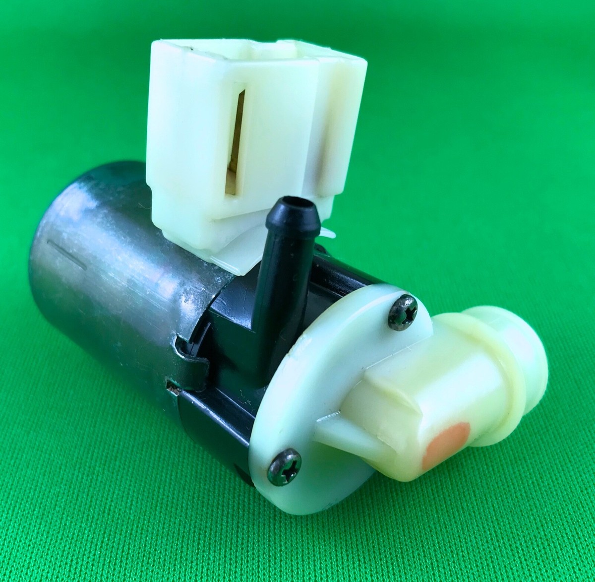 POMです NISSAN 300ZX Z31 Washer Tank OEM Front Pump Motor & Seal NOS