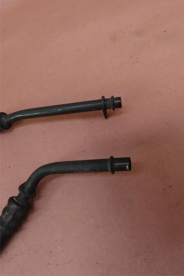 05-07 Victory Hammer 2005 líneas de aceite mangueras tuberías Foto 2 de 4