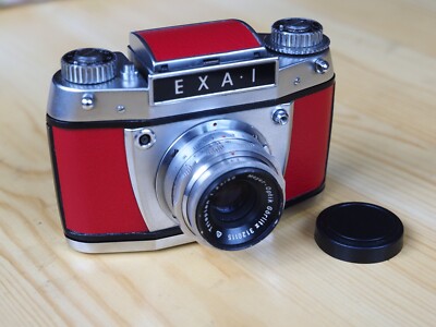 Ihagee Exa I 1:2,9 f=50 mm Meyer Trioplan, Red leather