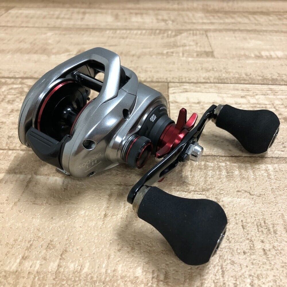 Shimano Scorpion MD 300 XGLH Baitcast Reel Right Hand | eBay Shimano Scorpion MD 300 XGLH Baitcast Reel Right Hand | eBay