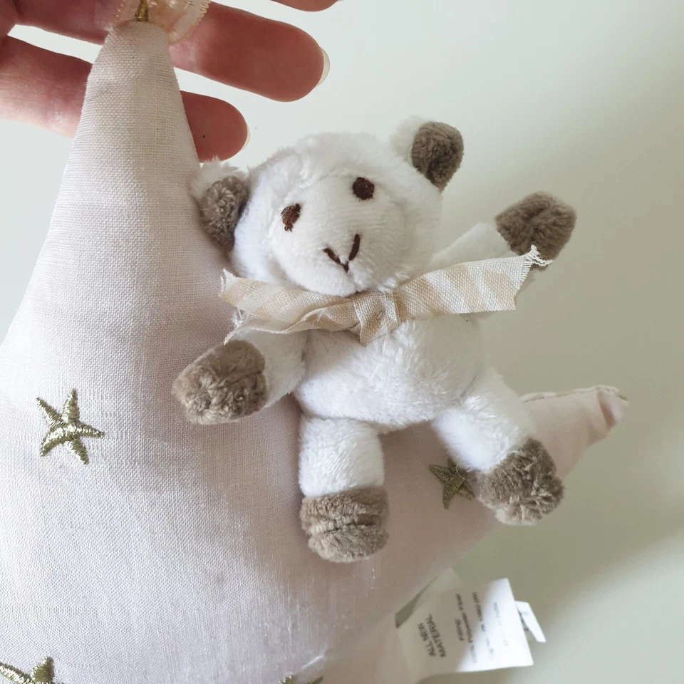 Pottery Barn Bebé Guardería Móvil Cuna Musical Peluche Estrella Oveja Caja de Música Bebé Foto 4 de 4