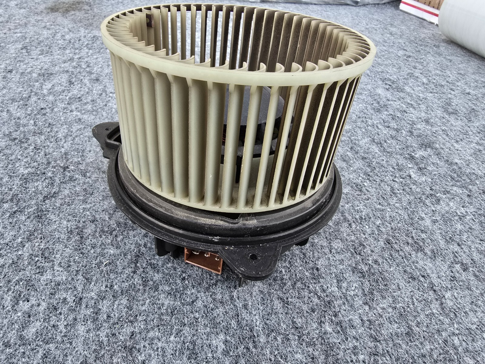 A/C/HEATER BLOWER MOTOR ASSEMBLY 58k 08-12 MASERATI GRANTURISMO 4.2L M145
