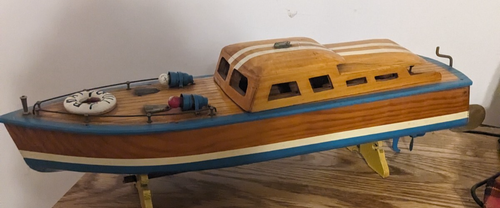 VTG 1950's Cabin Cruiser Battery Operated Painted Wood Toy Boat/Japan - Picture 7 of 14