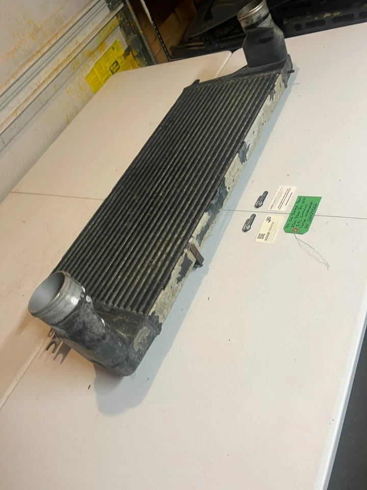 Dodge Ram 2500 3500 1994-2002 5,9 L Cummins 12 V y 24 V intercooler aire-aire OEM Foto 4 de 4